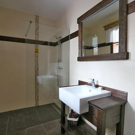 Pomona Relaxing Nature Гостевой дом 4*