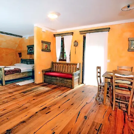 Pomona Relaxing Nature