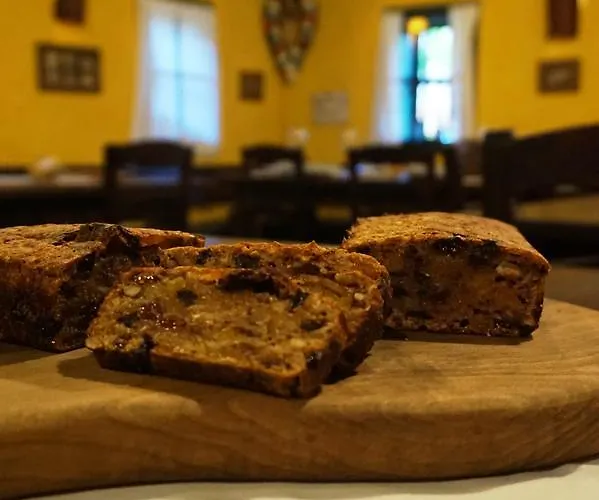 Πανσιόν Pomona Relaxing Nature 4*